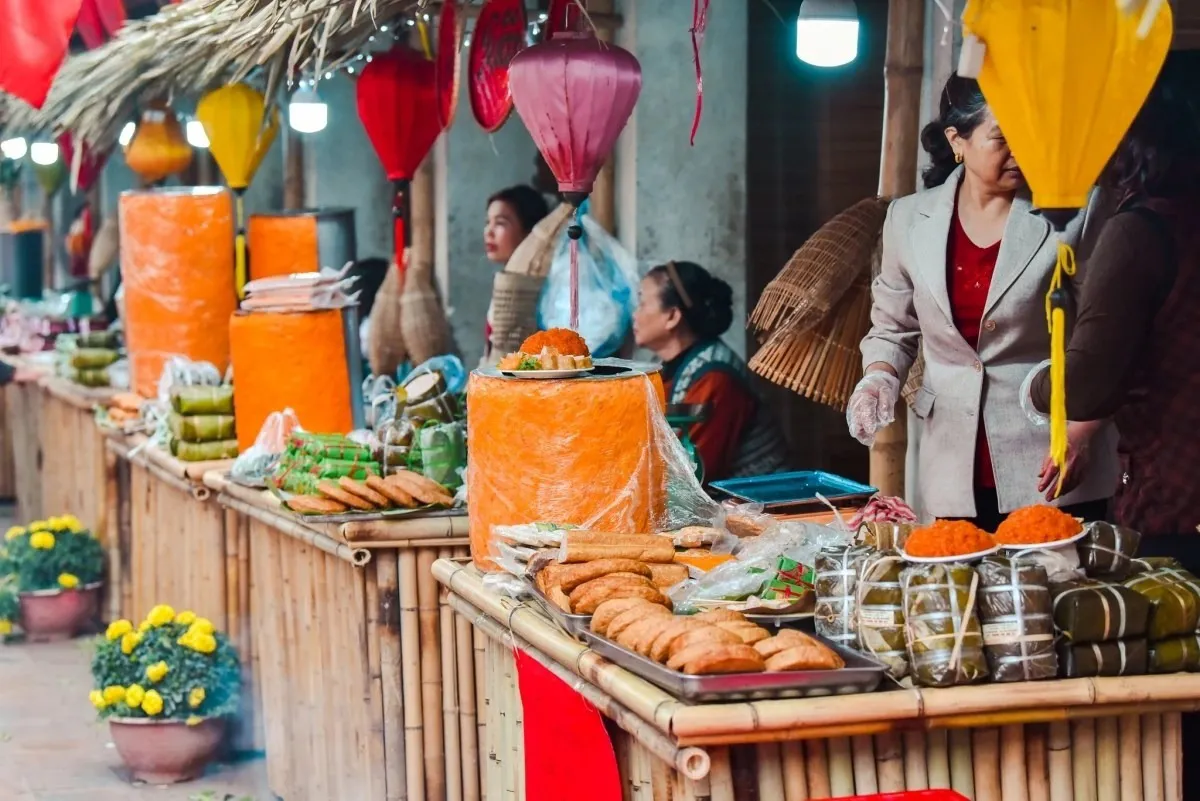Hanoi Bike Trip Van Phuc Chuong Uoc Le Village 1 Day